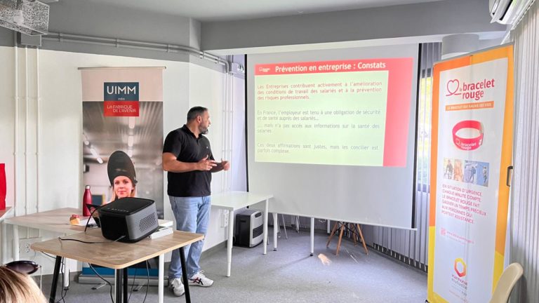 thierry gatineau présentation bracelet rouge